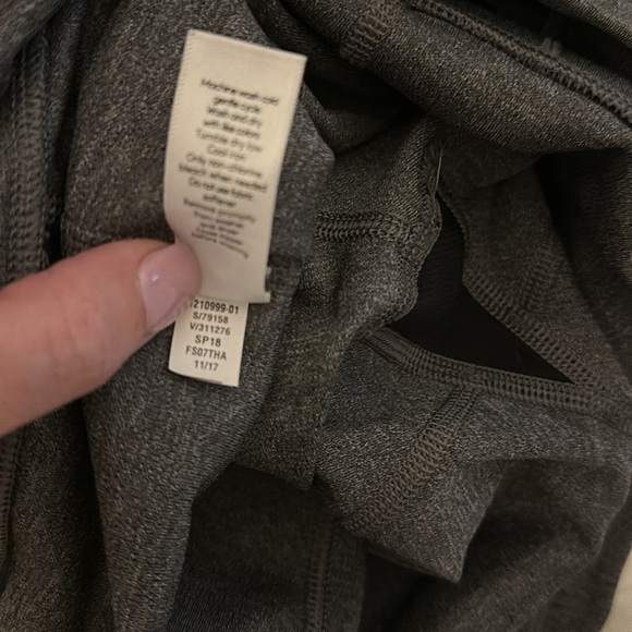 ATHLETA salutation stash pocket tight legging grey - Picture 8 of 8